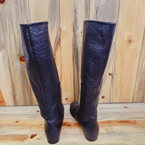 STUART WEITZMAN Crocodile Embossed Brown Leather Hidden Wedge Boots 7.5 - Picture 7 of 11